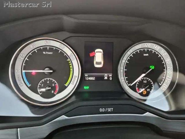 SKODA Superb Wagon Wagon iV 1.4 tsi phev Style dsg -GE476CM