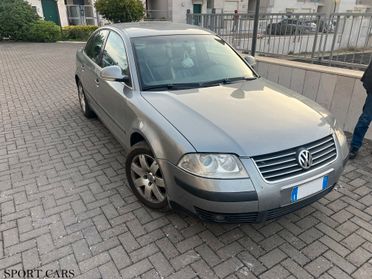 Volkswagen Passat 1.9 TDI 130 CV TRENDLINE