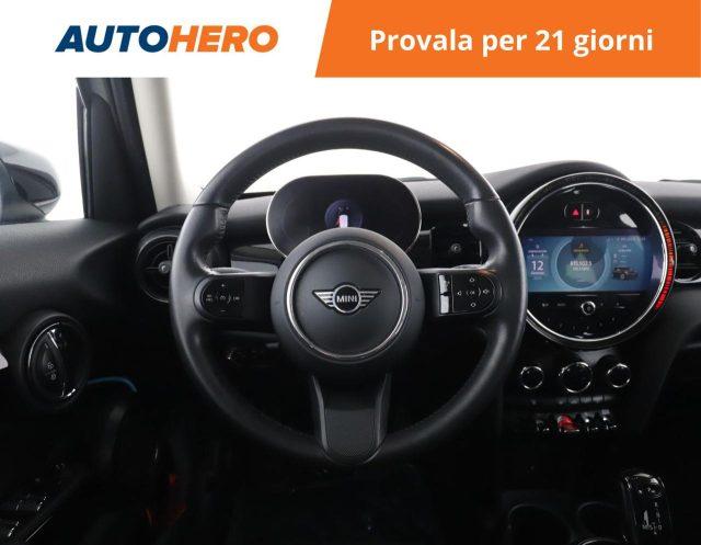 MINI Cooper 1.5 Cooper Essential 5 porte