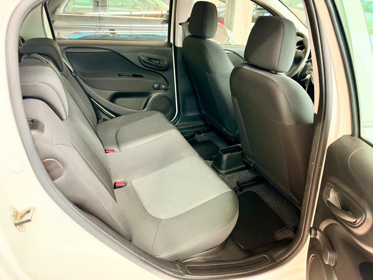 Fiat Punto 1.2benzina 69cv Neopatentati