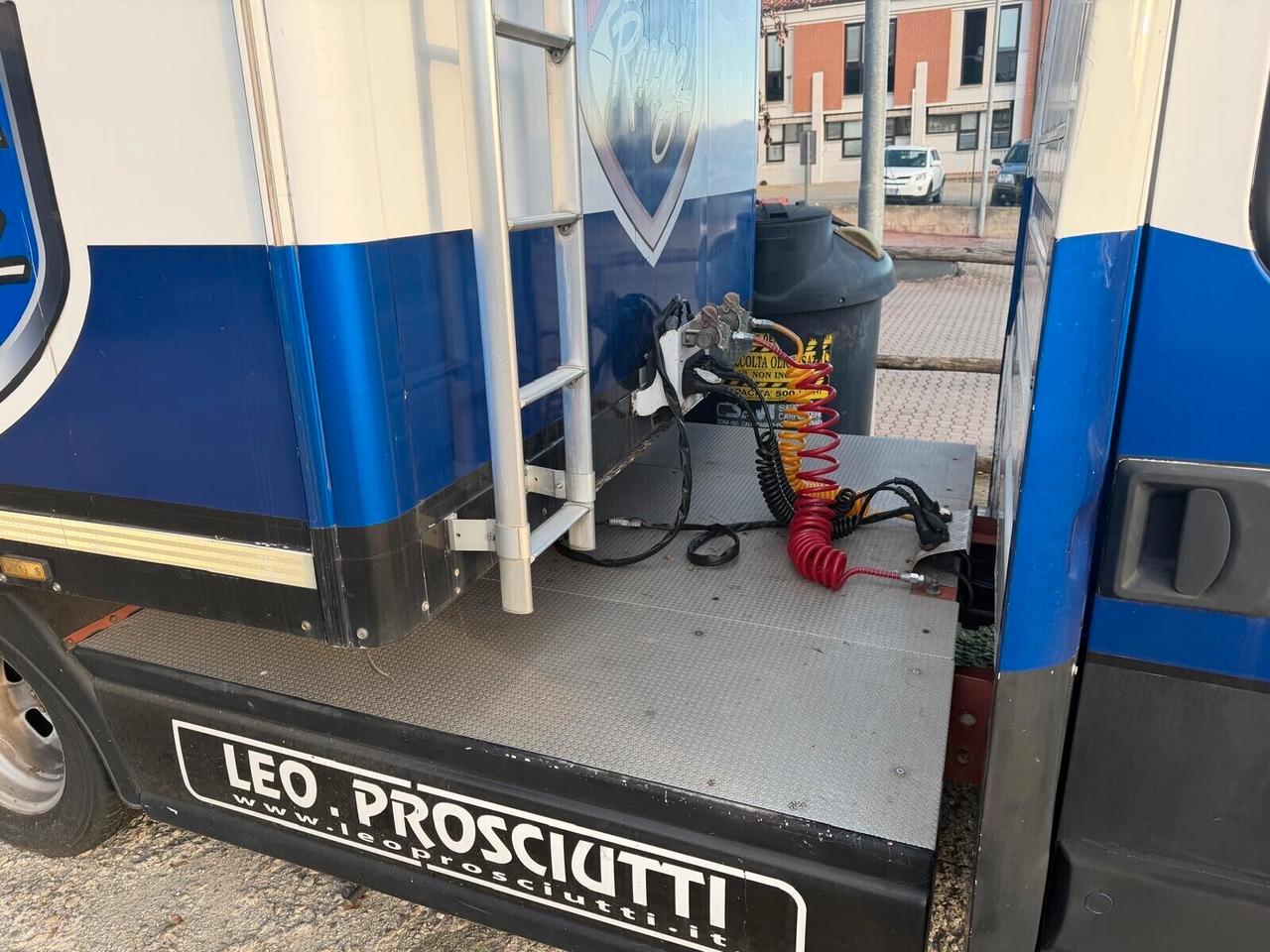 Iveco Daily 35C15 Mini Truck