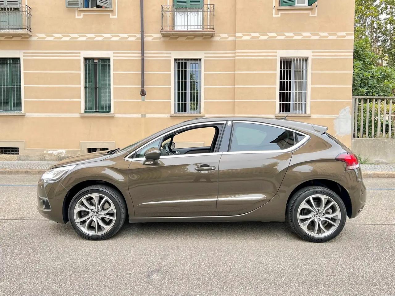 Ds DS4 Automobiles 4 1.6 Turbo THP 200cv Sport Chic