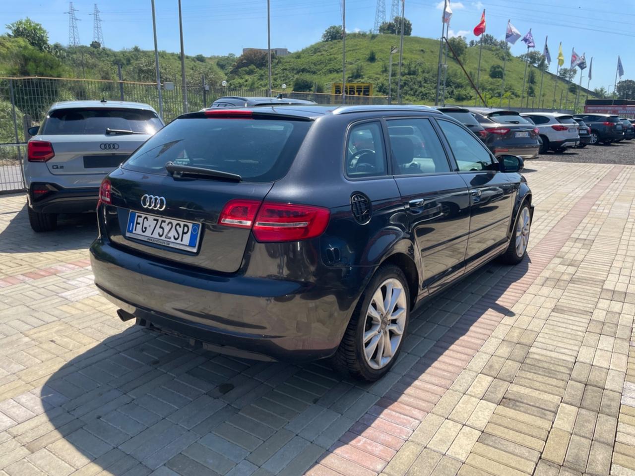 Audi A3 1.6 TDI 105 CV CR S tr. Ambiente