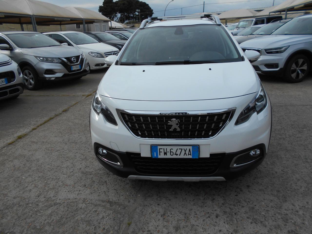 Peugeot 2008 BlueHDi 100 S&S Black Matt