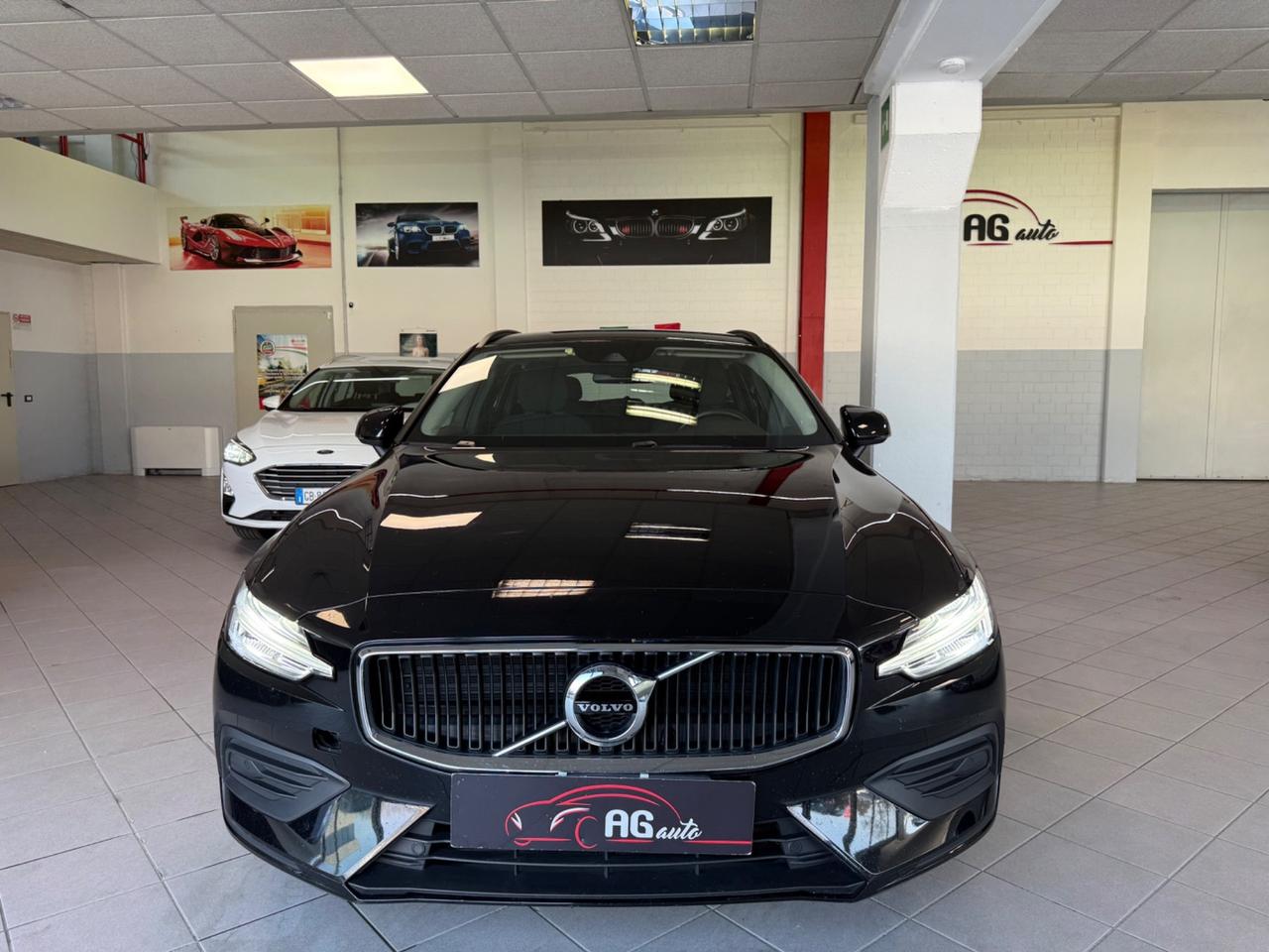 Volvo V60 B4 (d) Geartronic Momentum Business