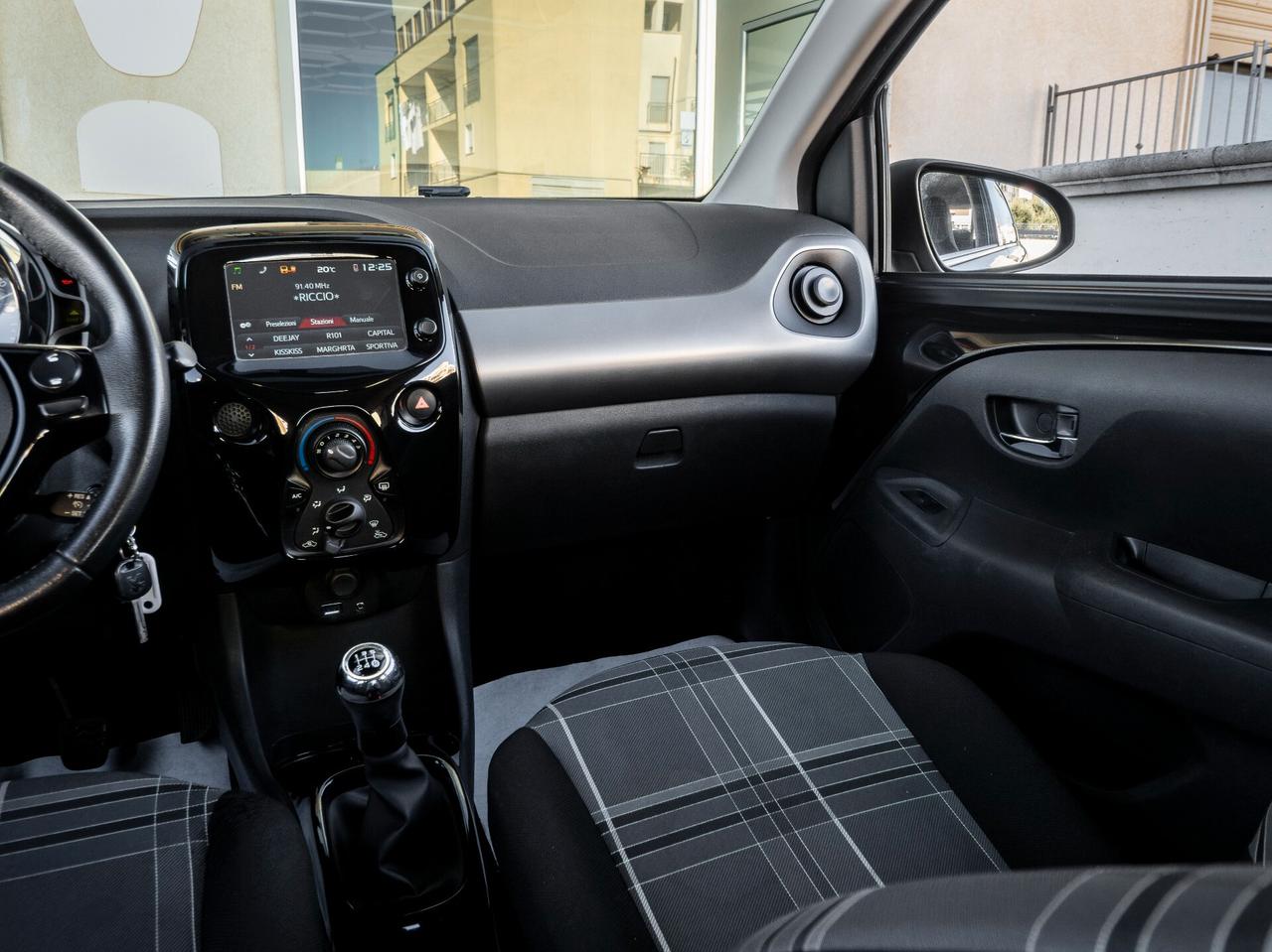 Peugeot 108 PureTech 82 3 porte Allure TOP!
