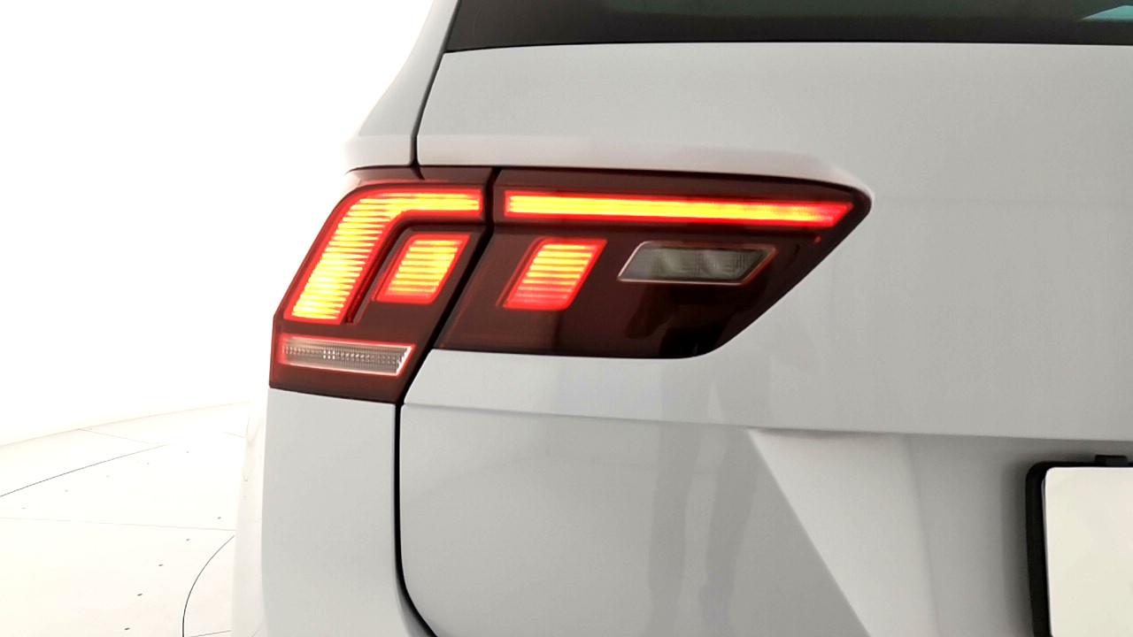 VOLKSWAGEN Tiguan II 2016 - tiguan 2.0 tdi Business 150cv dsg
