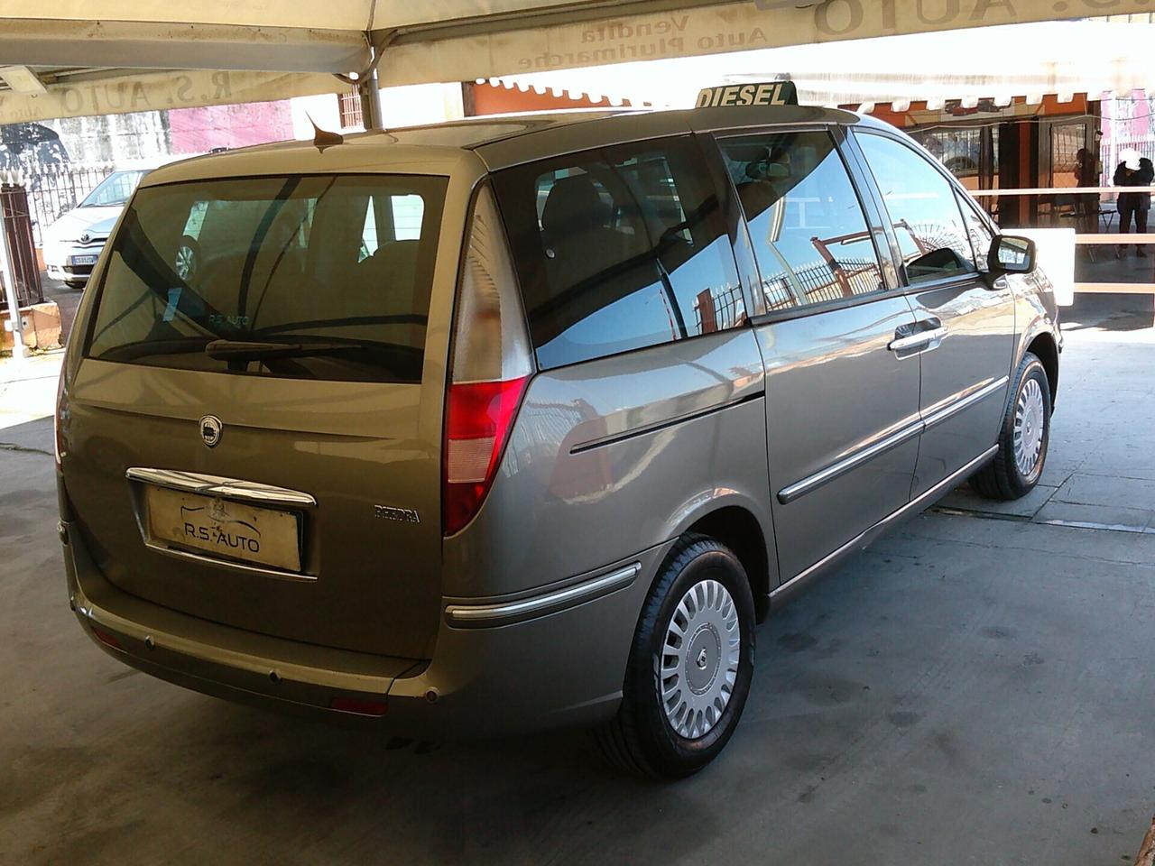 Lancia Phedra 2.2 JTD Emblema Plus 06