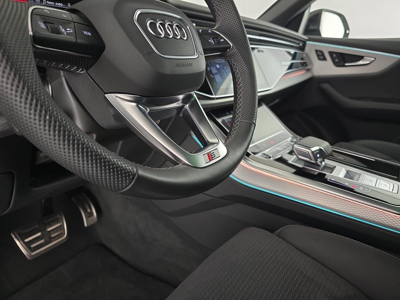 Audi Q8 3.0 tdi mhev s line edition quattro 286cv tiptronic