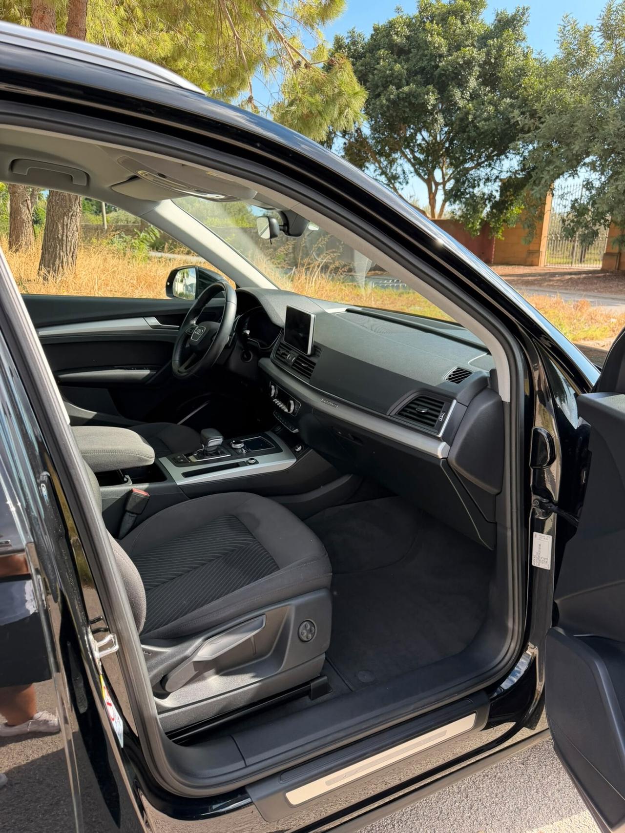 Audi Q5 35 TDI quattro S tronic Business Sport