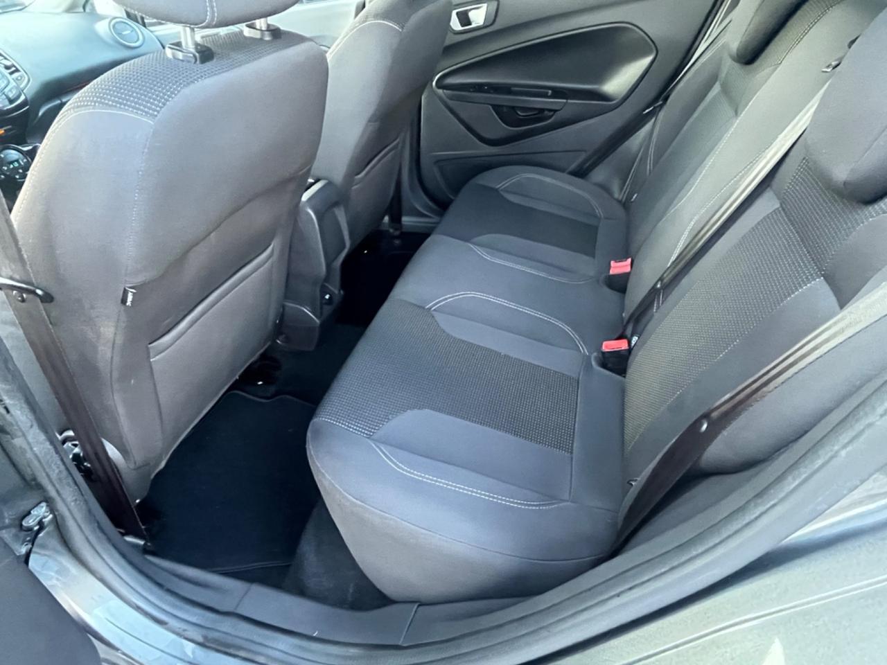 Ford Fiesta 1.5 TDCi 5 porte Titanium Unipro 2016