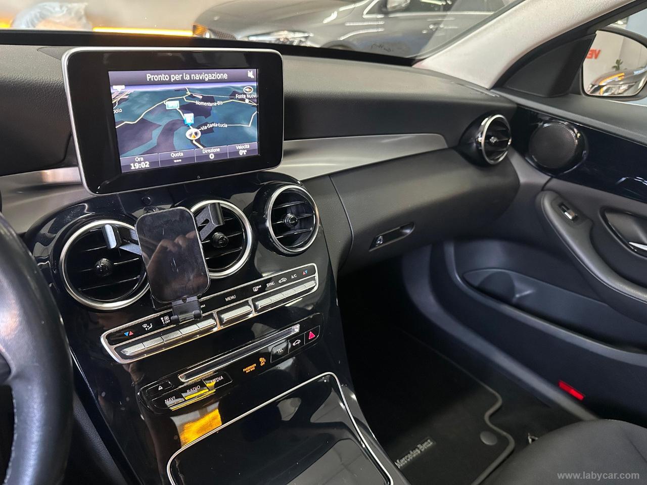 MERCEDES-BENZ C 180 BlueTEC Automatic Executive