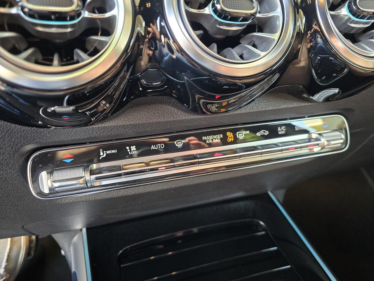 Mercedes-benz GLB 200 d Automatic 4Matic AMG Line Premium