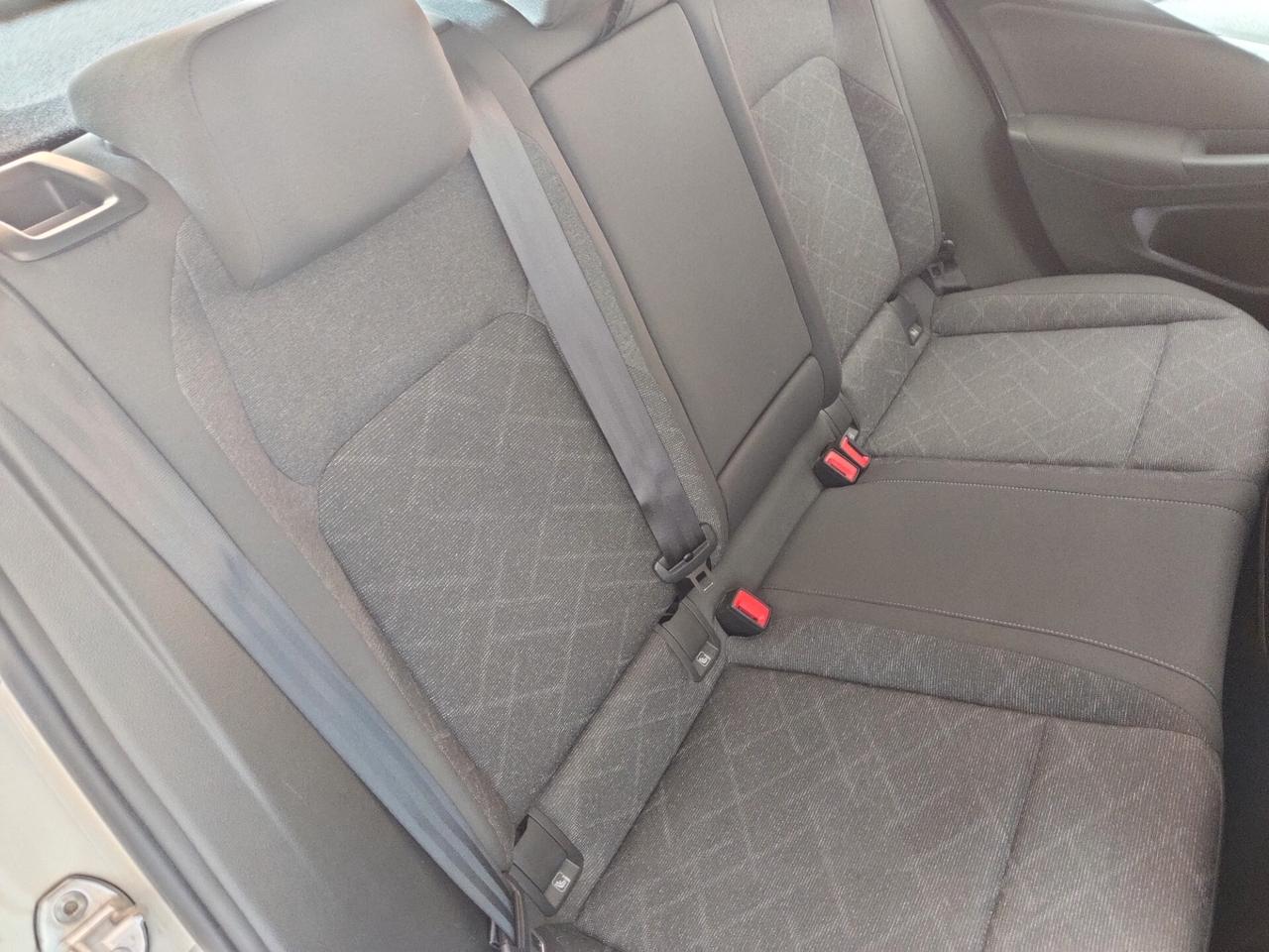 Volkswagen Golf 1.0 eTSI EVO DSG Life