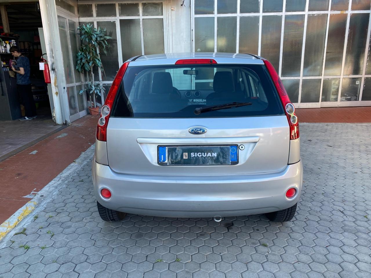 Ford Fiesta ADATTA A NEOPATENTATI 1.2 16V 5p.