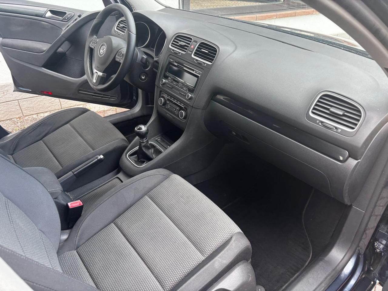 Volkswagen Golf 1.6 TDI DPF 5p. Comfortline IDONEA PER NEOPATENTATI PERMUTABILE