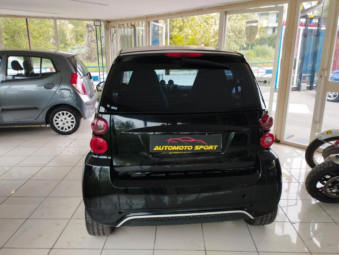 Smart ForTwo 1000 52 kW coupé pulse