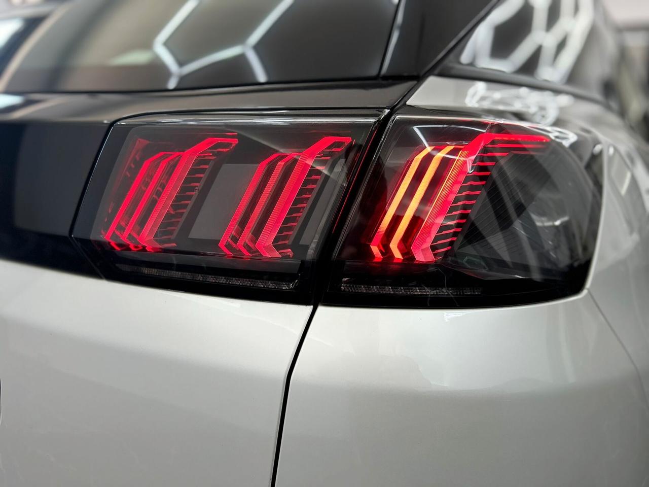 Peugeot 3008 EAT8 1.5 diesel 130 CV Active