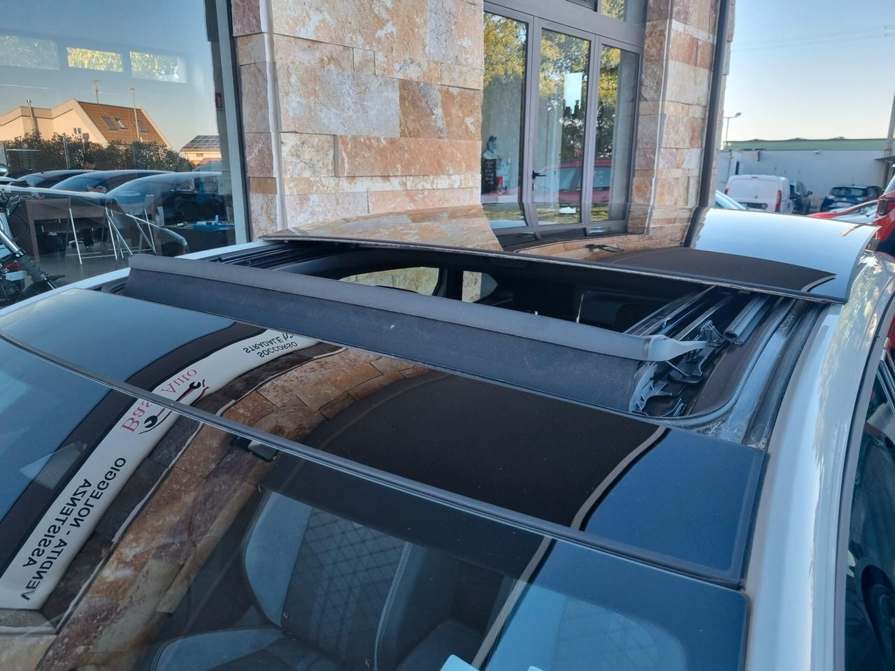 Volkswagen Taigo 1.0 TSI 110CV DSG R-Line