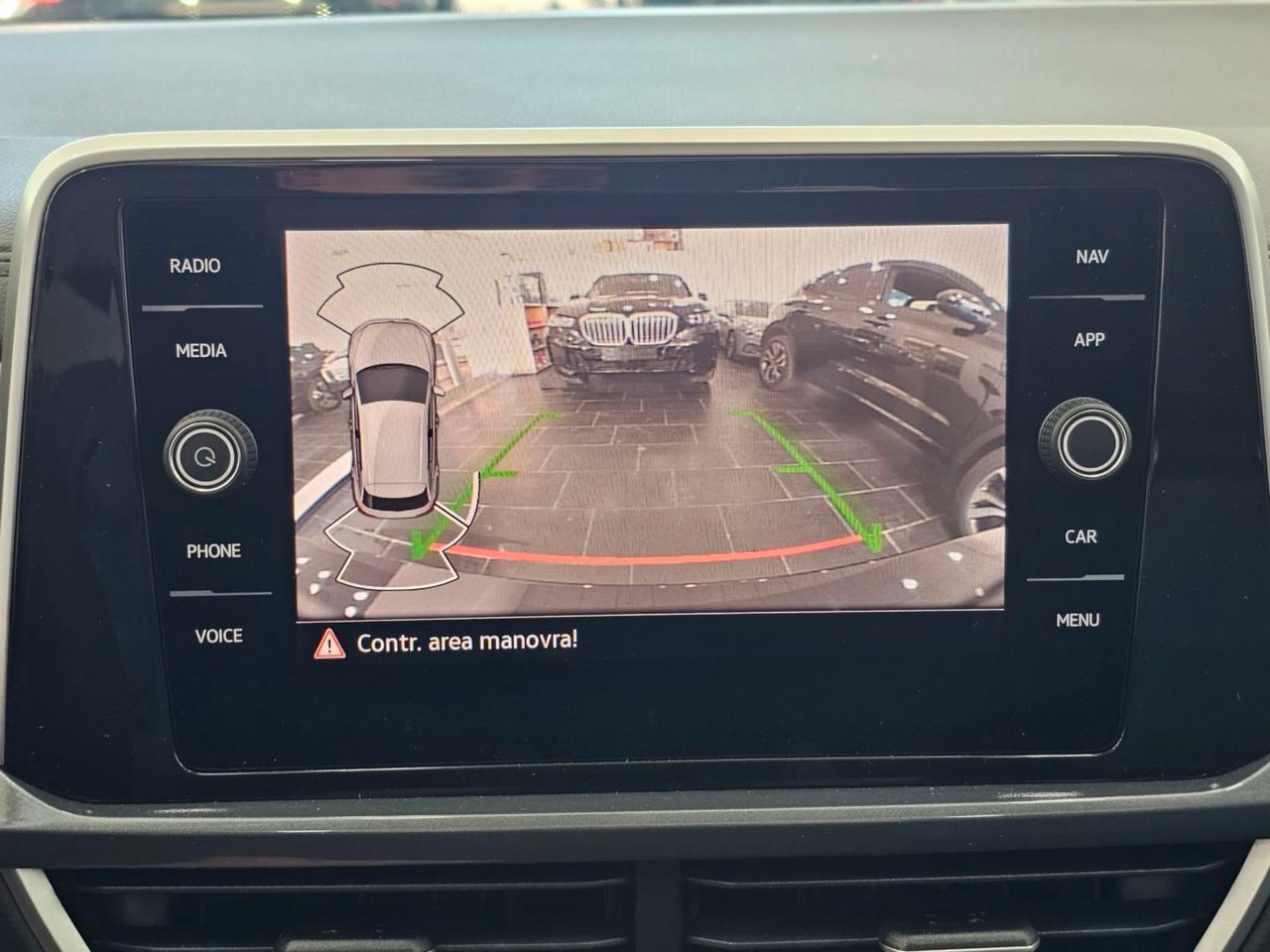 Volkswagen T-Roc Style C.17" Tetto Apribile Led Navi PDC Camera TDI