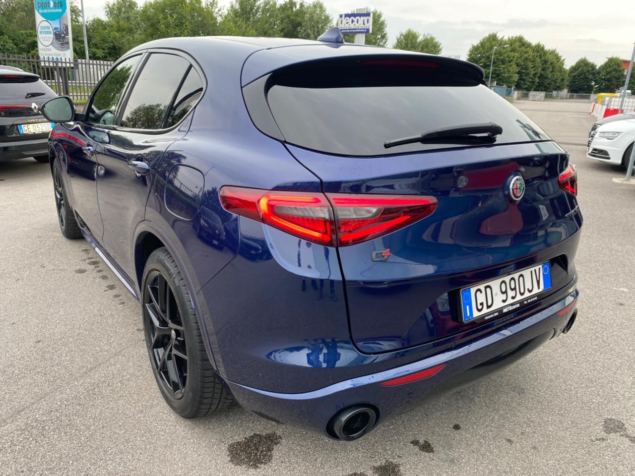 Alfa Romeo Stelvio 2.2 210 CV AT8 Q4 Veloce Garantita