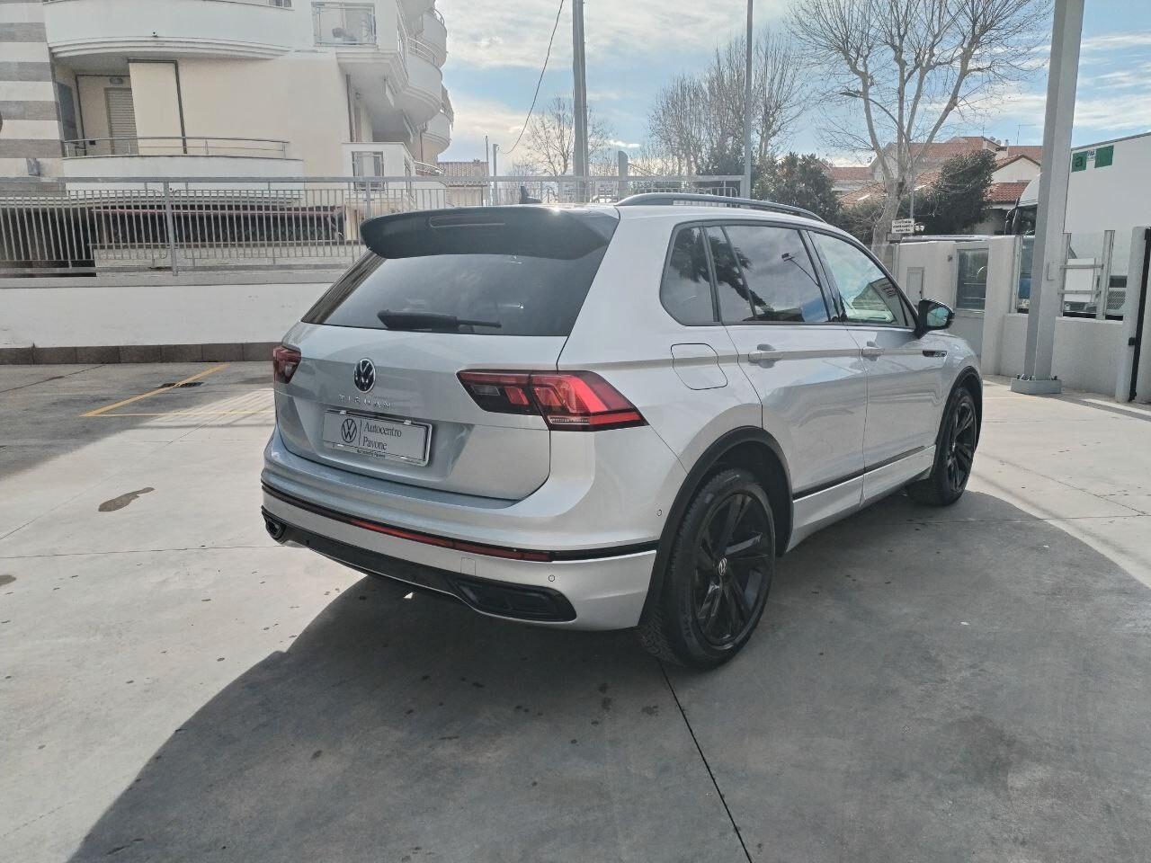 Volkswagen Tiguan 2.0 TDI 150 CV SCR DSG R-Line