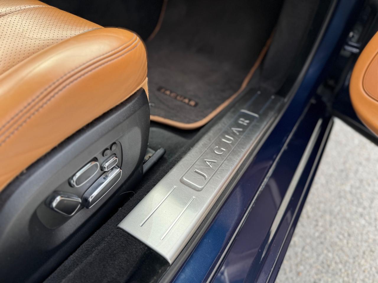 Jaguar XJ 3.0D V6 LWB Portfolio plus garanzia