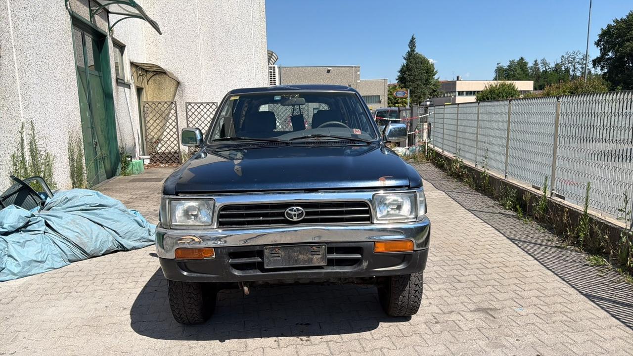 Toyota 4-Runner Hilux 2.4 diesel 4 porte LN 105 Pick-up