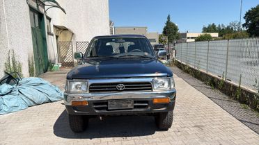 Toyota 4-Runner Hilux 2.4 diesel 4 porte LN 105 Pick-up