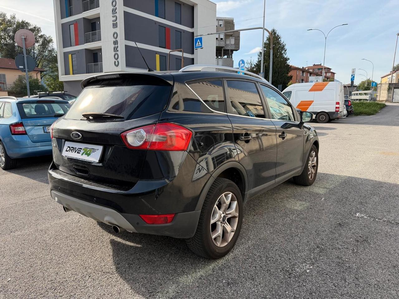 Ford Kuga Kuga+ 2.0 TDCi 140 CV 2WD DPF