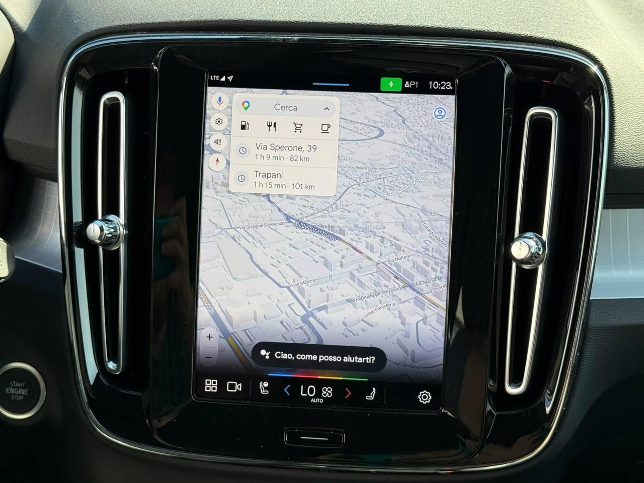 VOLVO XC40 2023 - XC40 2.0 b3 Core auto