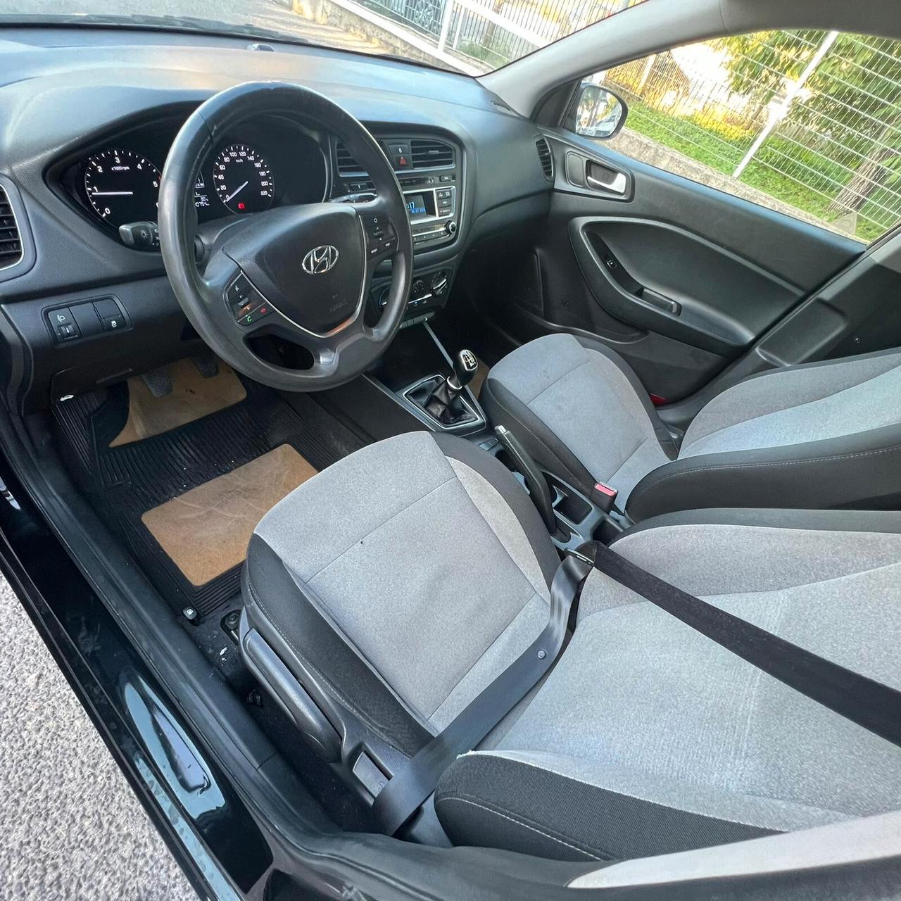 Hyundai i20 1.1 CRDi 12V 5 porte Comfort