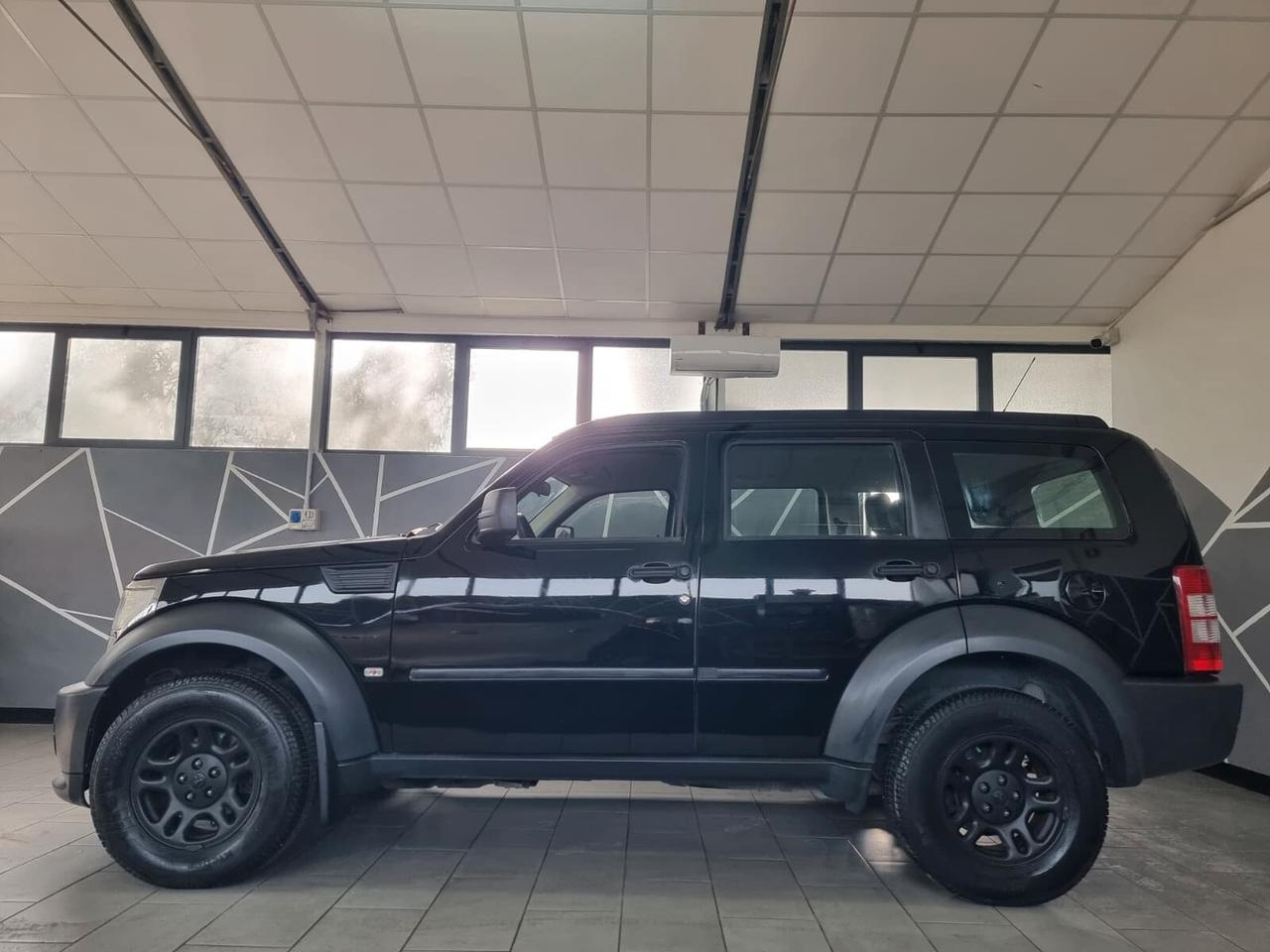 Dodge Nitro 2.8 CRD SXT 4WD CAMBIO MANUALE