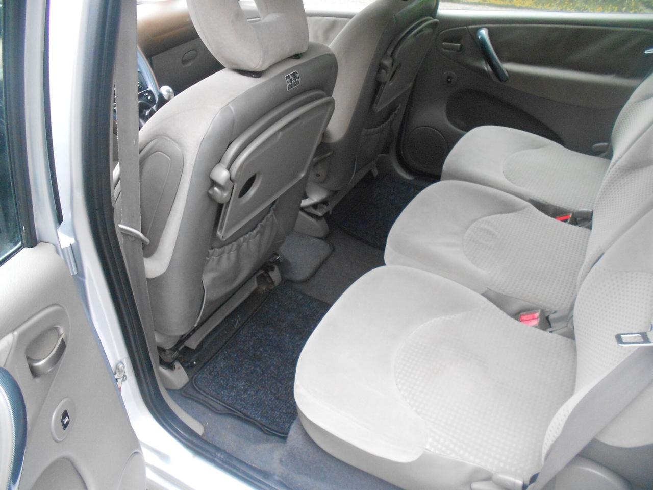 PICASSO 2.0hdi(VELLUTO-C.LEGA-CLIMATRONIC)90cv