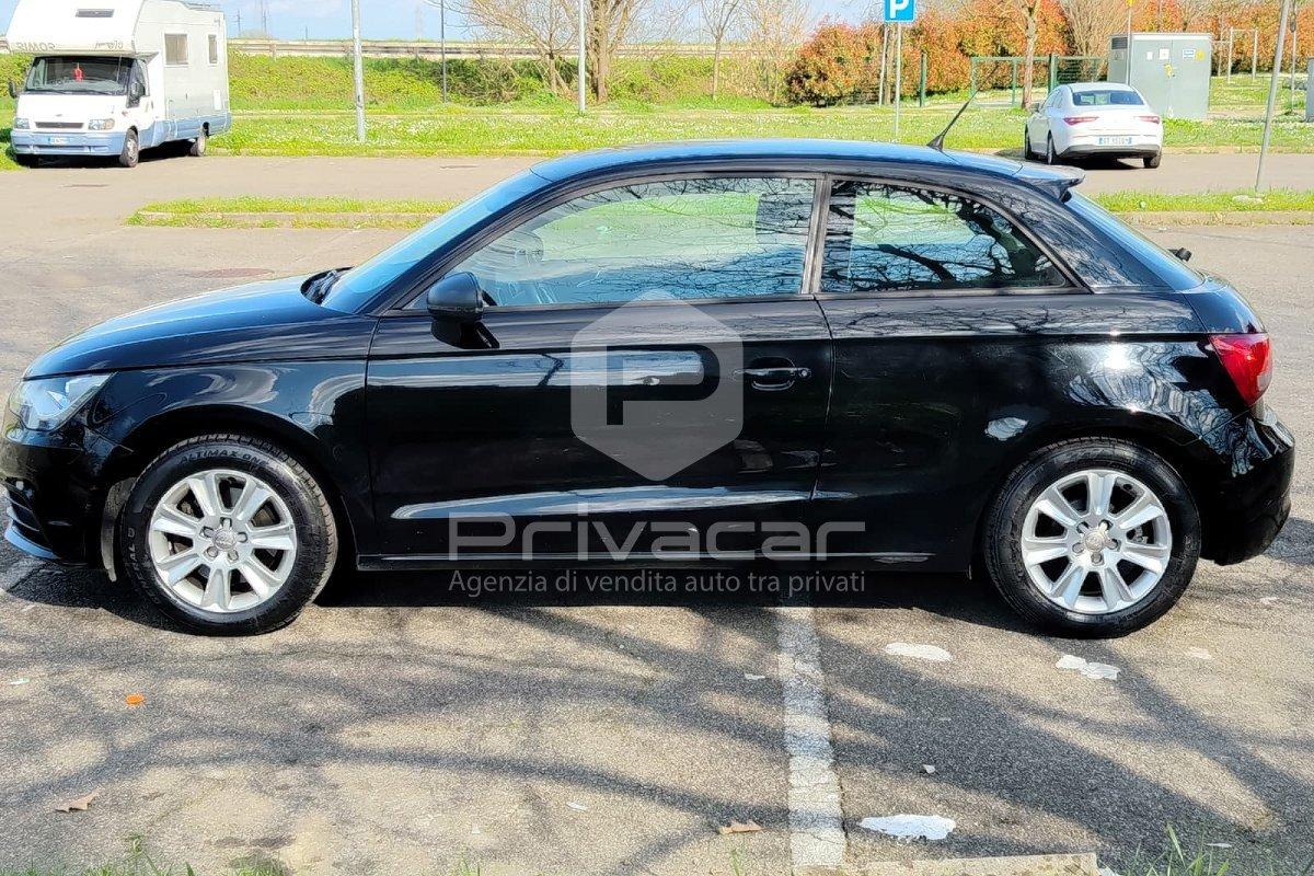 AUDI A1 1.6 TDI 105 CV Attraction