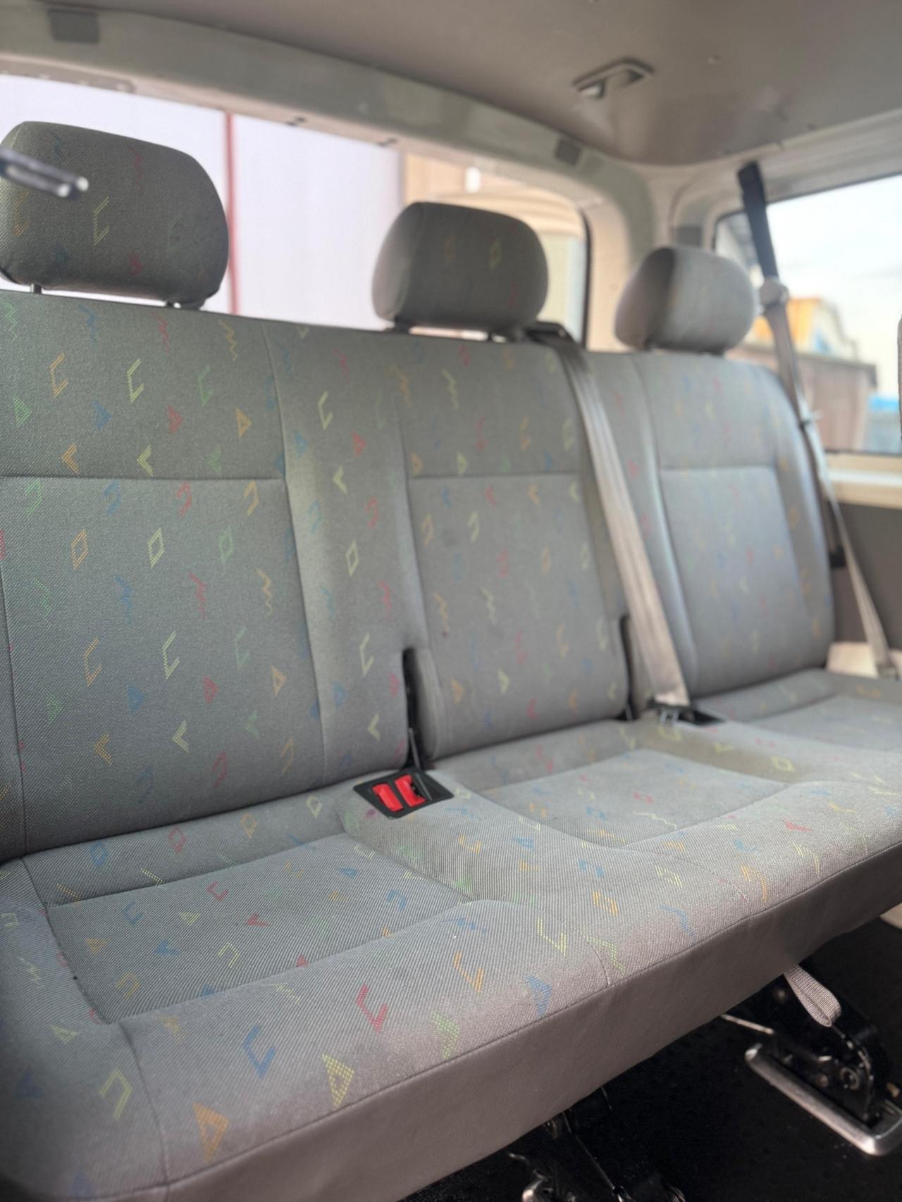 Volkswagen Transporter 2.5 TDI/130CV