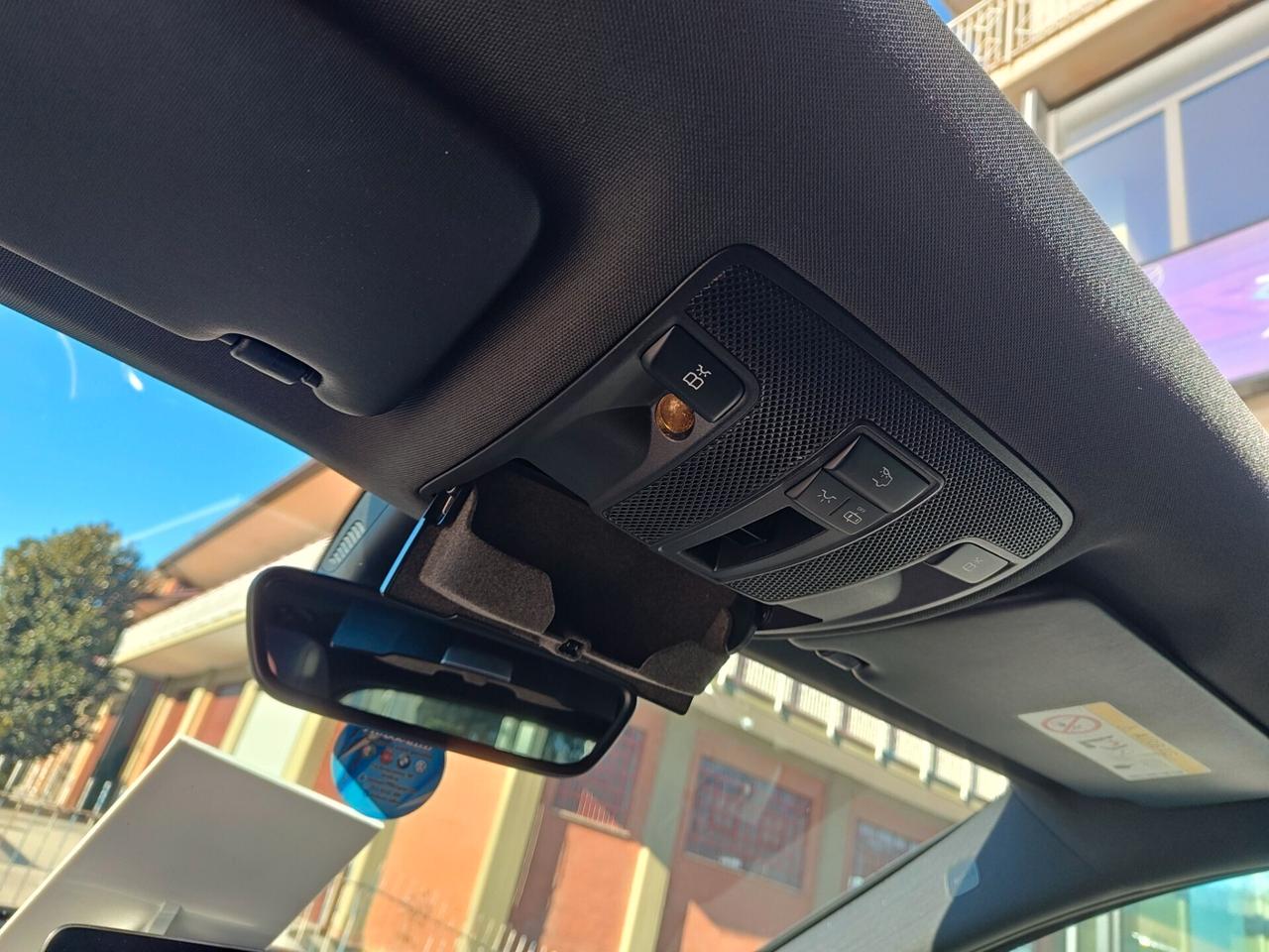 MERCEDES GLA 200D AUTOM. PREM. AMG LINE 2.0 136 CV