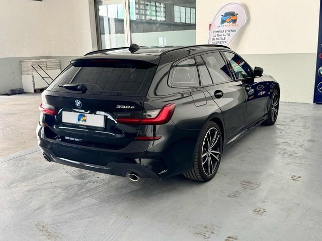 BMW 330 e Touring Msport Plug-in 292cv