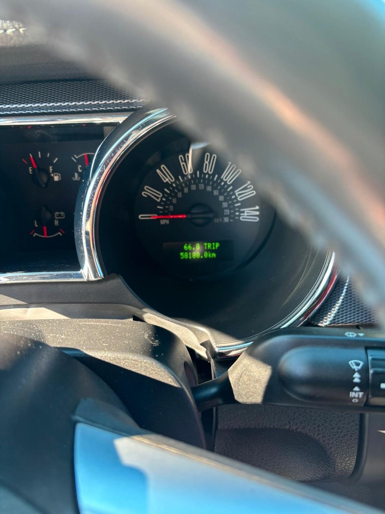 Ford Mustang PREMIUM 2008