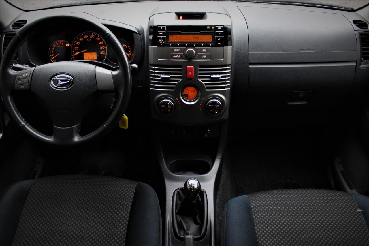 Daihatsu Terios 1.5 4WD Top - Gancio -