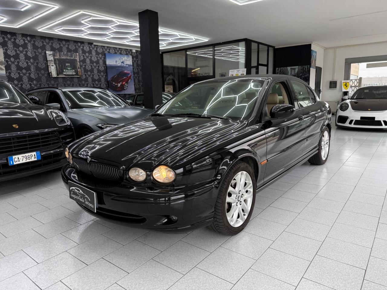 Jaguar X-Type 2.5 V6 24V cat Classic ASI