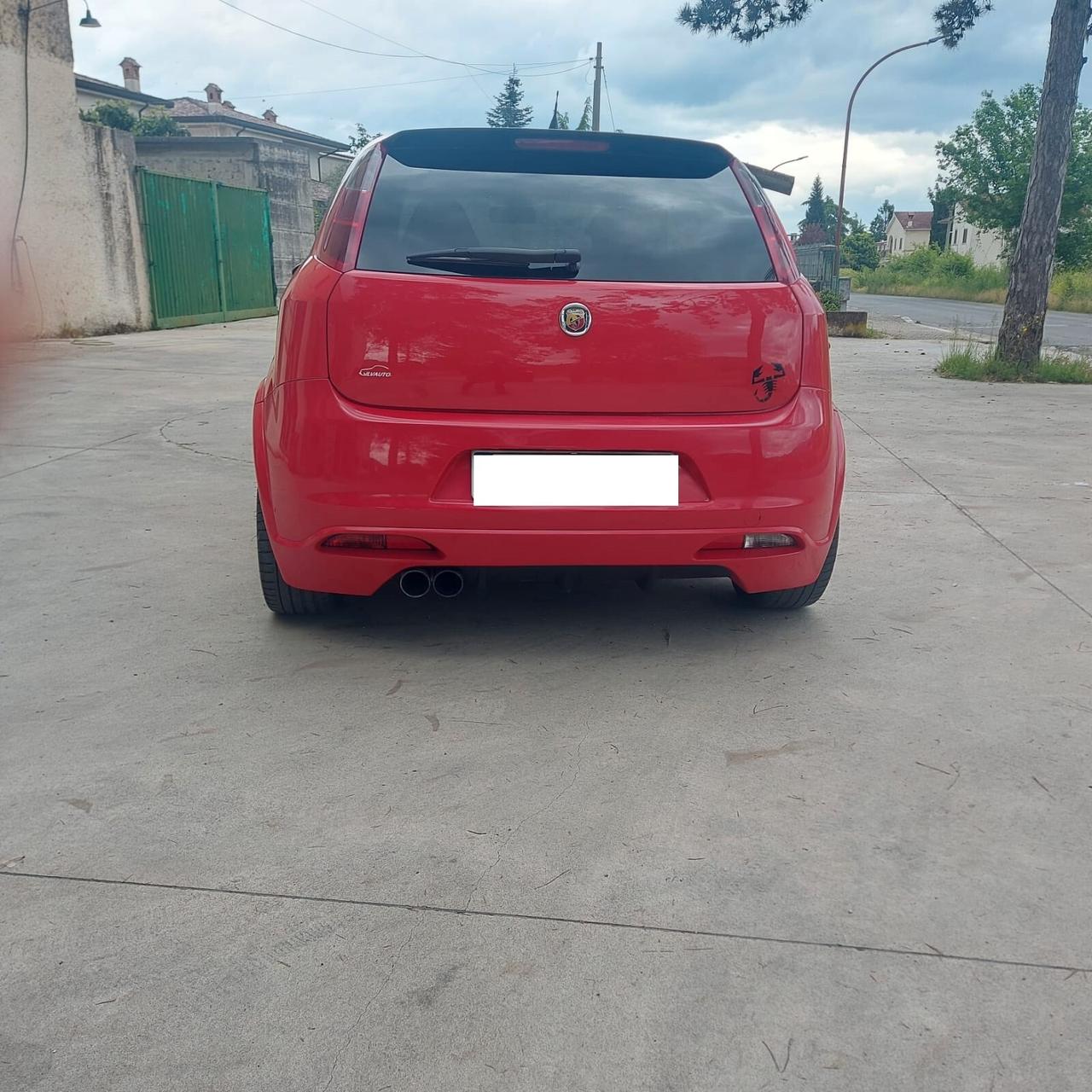 FIAT PUNTO ABARTH.