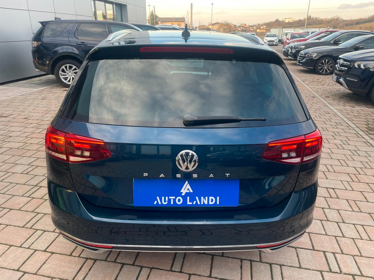 Volkswagen Passat Variant 2.0 TDI SCR 190 CV DSG Executive BMT