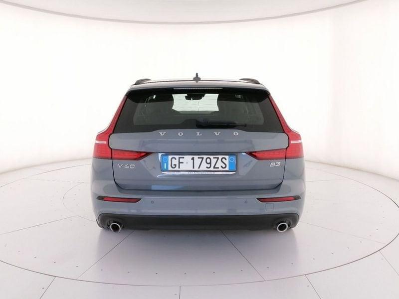 Volvo V60 2.0 b3 Momentum Business Pro auto 8m my21