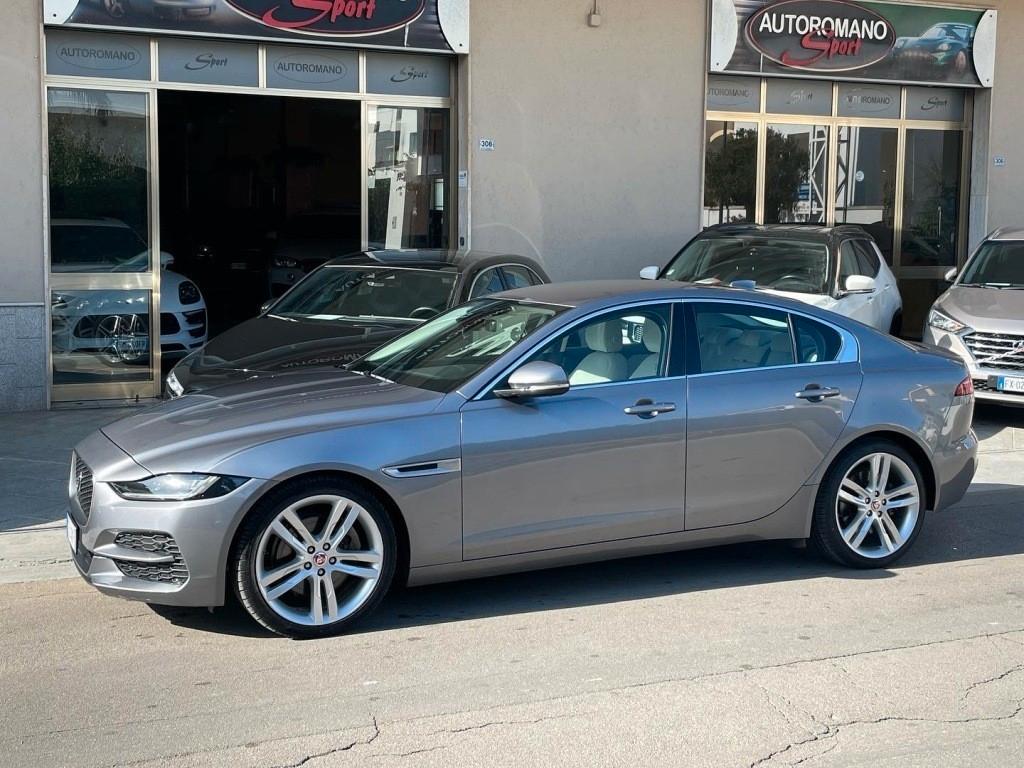 Jaguar XE 2.0 D 180 CV aut. S