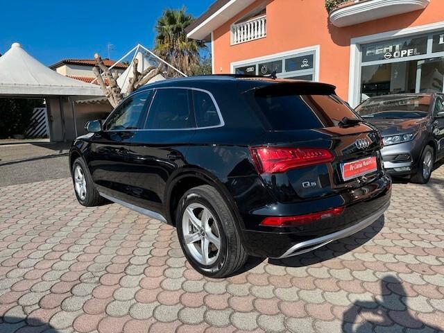 Audi Q5 Sport 2.0 TDI 190CV S-Tronic Quattro - 2018