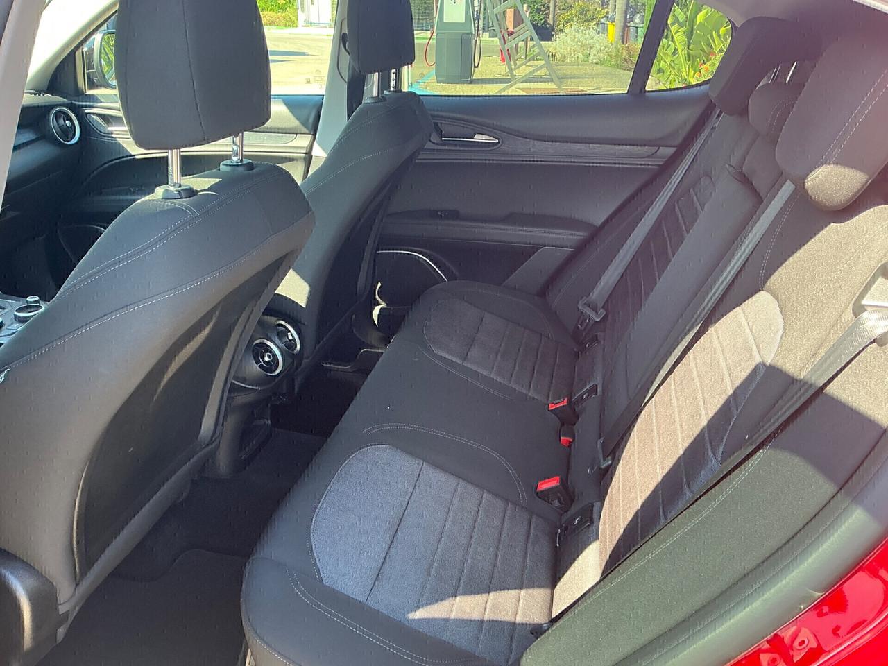 Alfa Romeo Stelvio 2.2 Turbodiesel 160 CV AT8 RWD 2019