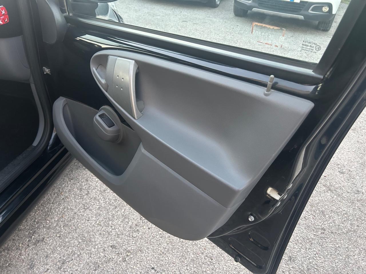 Peugeot 107 1.0 68CV 5p. Plaisir 56000km