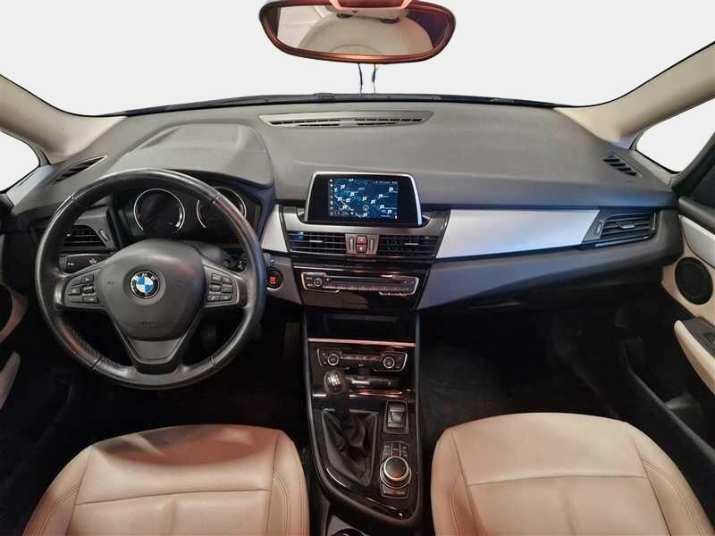 BMW 218 GRAN TOURER Business