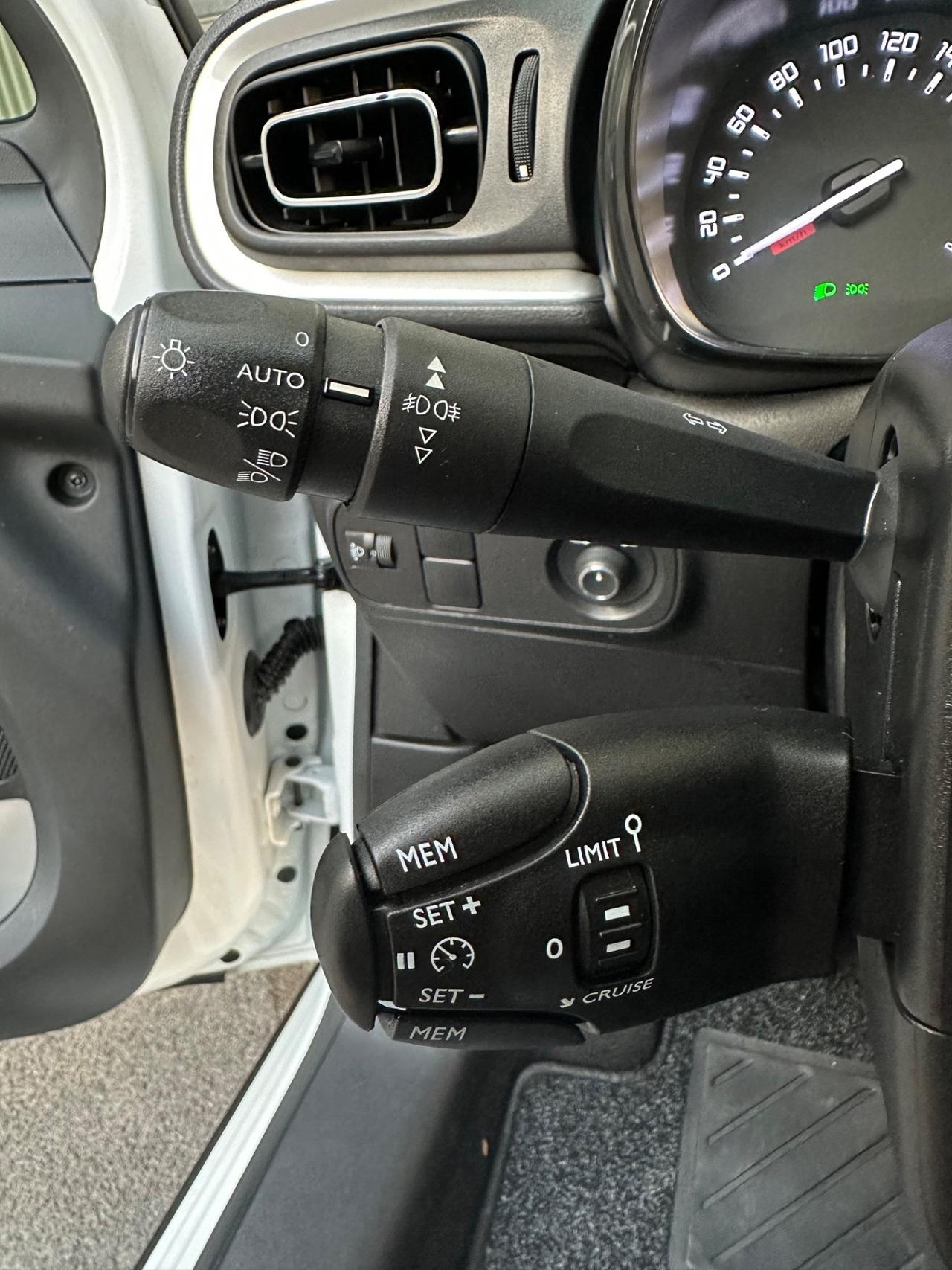 Citroen C3 BlueHDi 100cv S&S Shine - N1 4 POSTI